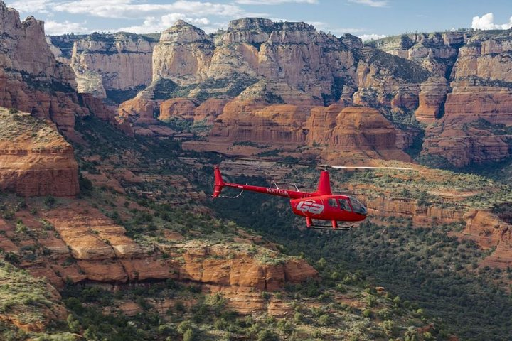 Sedona Helicopter Tour : Dust Devil Tour - Photo 1 of 6